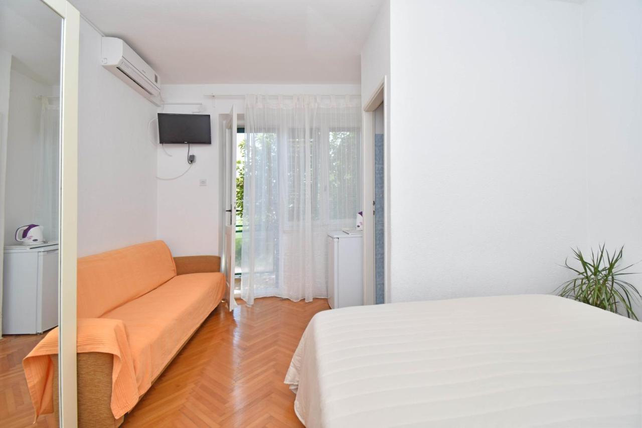 Rooms Borka Tučepi Zewnętrze zdjęcie